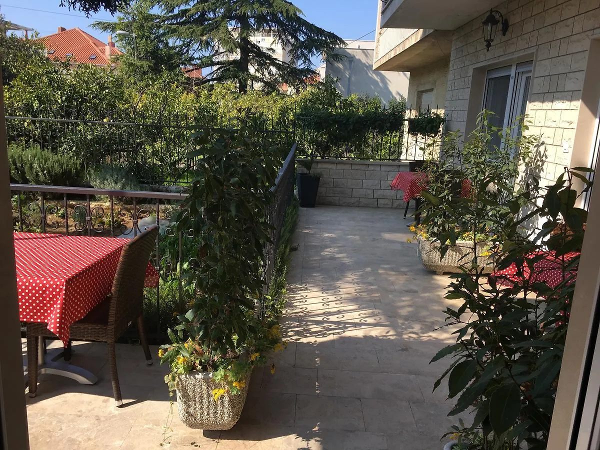 Apartments Ursic Split