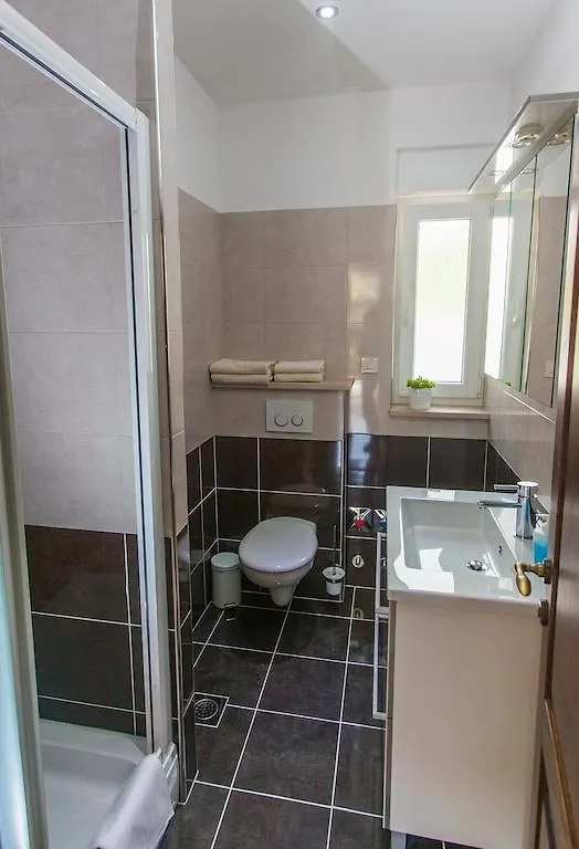Apartments Ursic Split