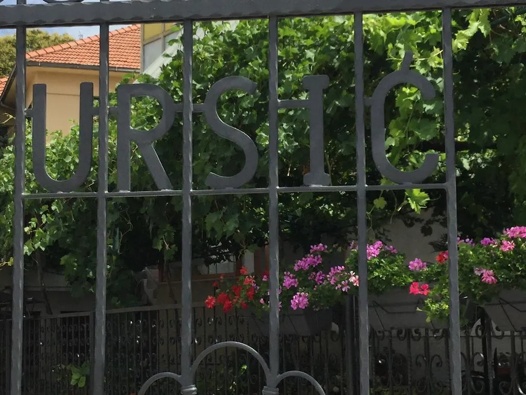 Apartments Ursic Split 0*,