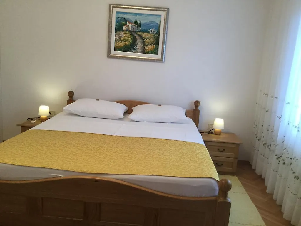 Apartments Ursic Split