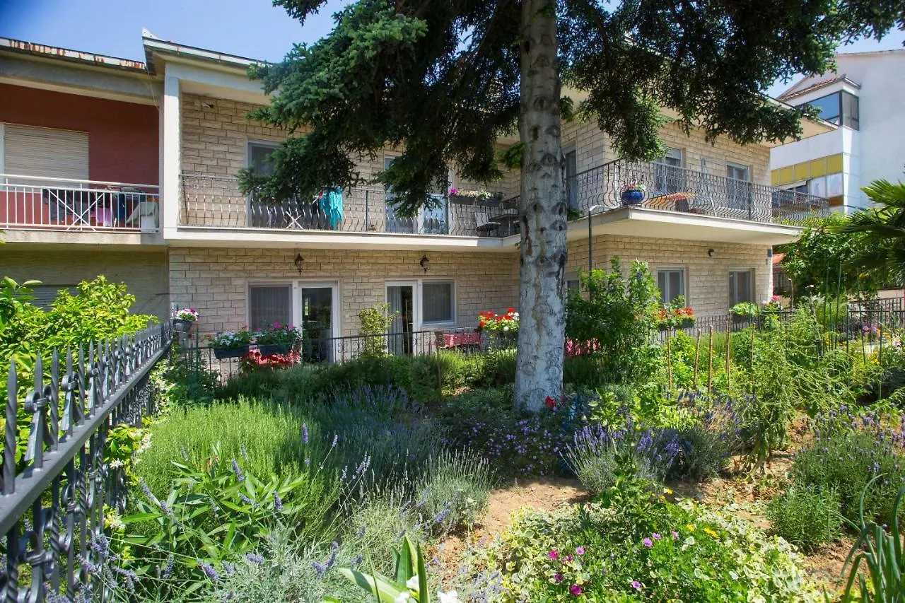 Apartments Ursic location
